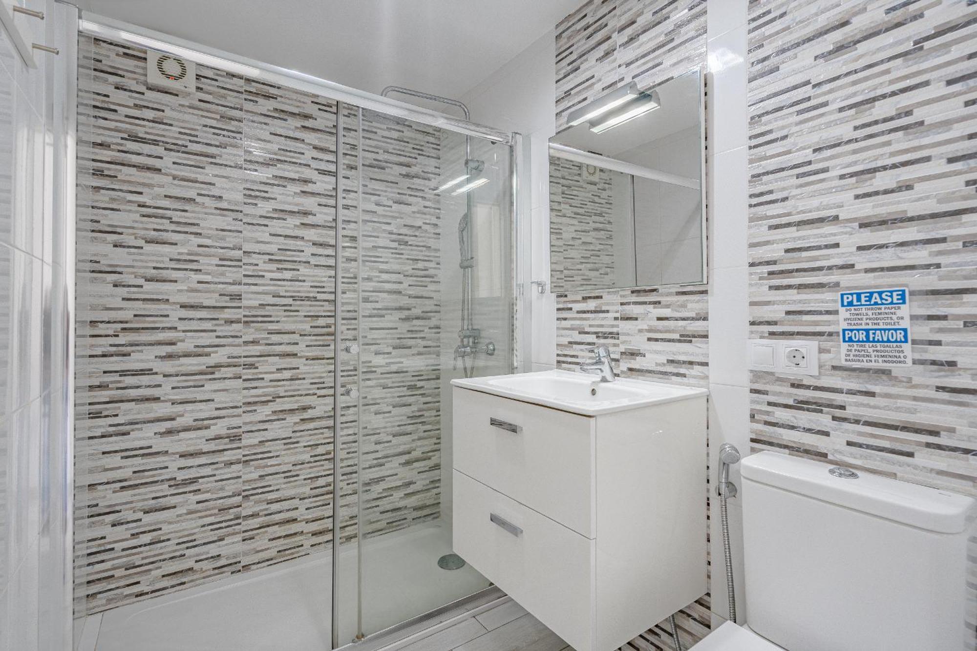 אדחה Un Dormitorio En Playa De Las Americas מראה חיצוני תמונה